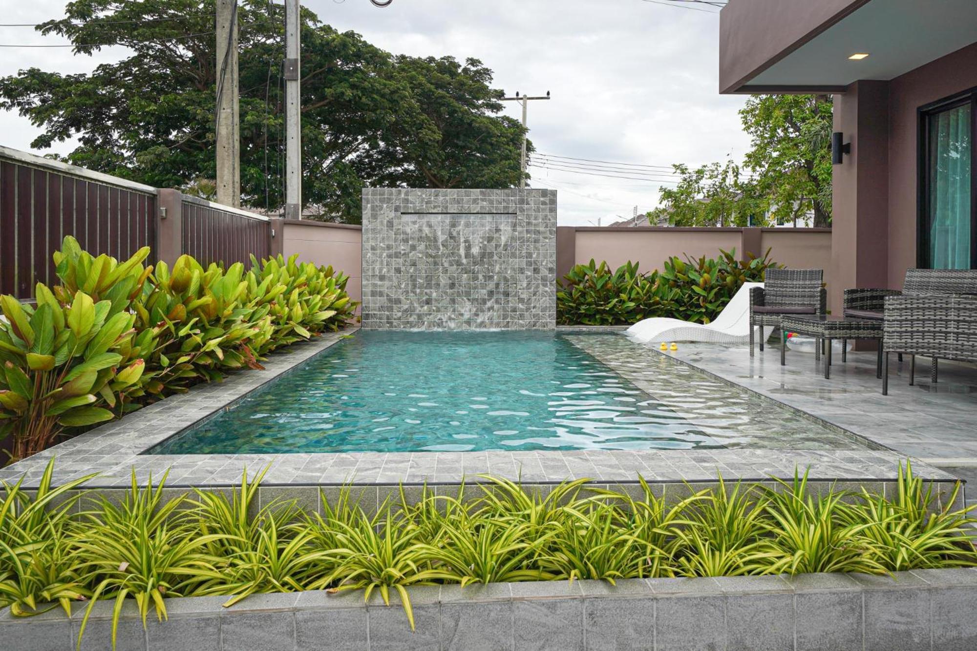 Southern Peak Pool Villa Huay Yai Pattaya Ban Huai Yai Екстер'єр фото