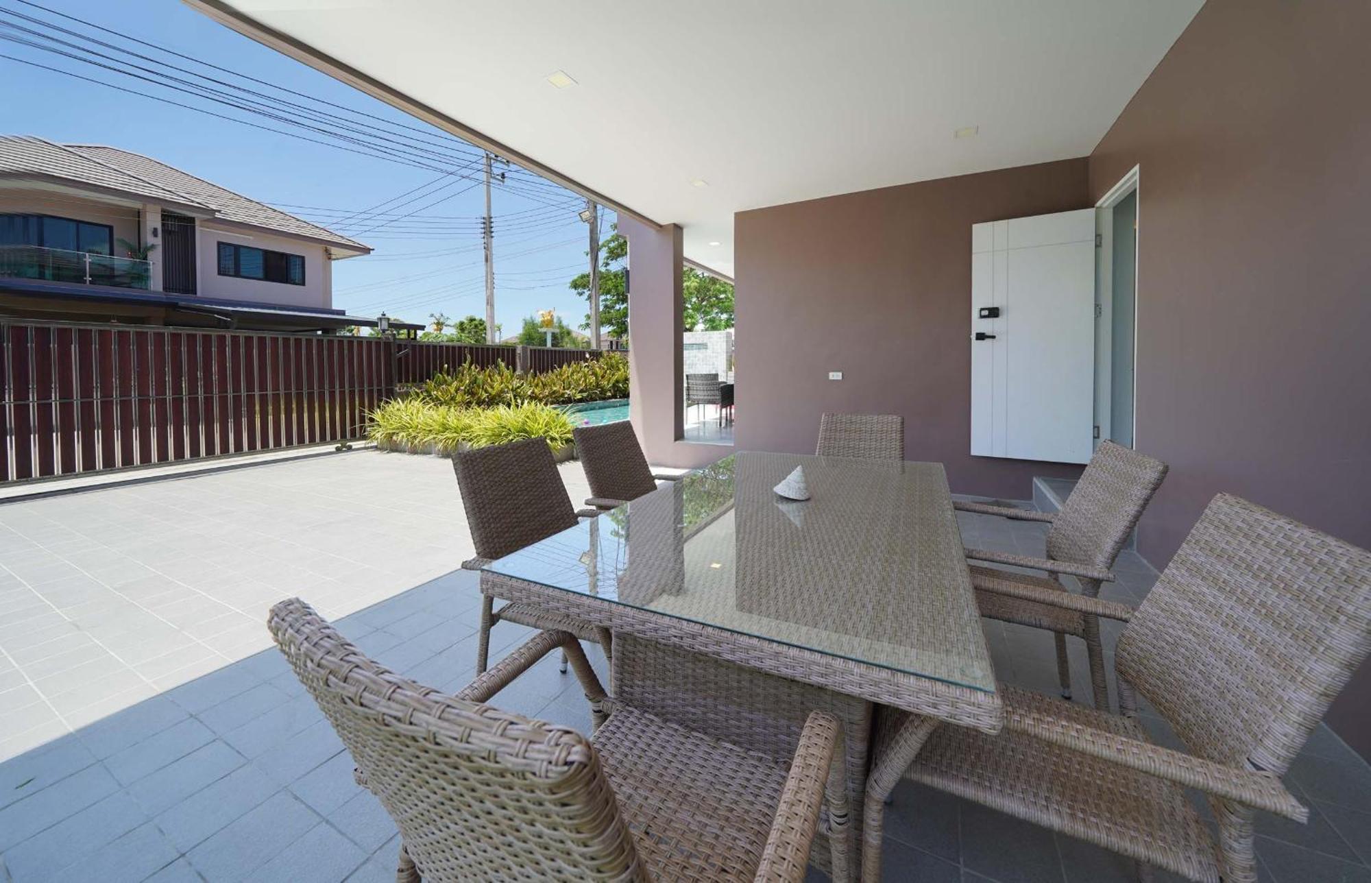 Southern Peak Pool Villa Huay Yai Pattaya Ban Huai Yai Екстер'єр фото