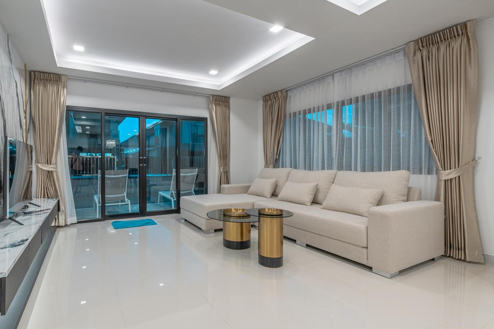 Southern Peak Pool Villa Huay Yai Pattaya Ban Huai Yai Екстер'єр фото